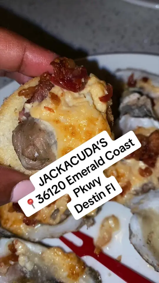 Jackacuda's Seafood & Sushi in Destin showing review, visit, seafood, sushi, atmosphere, service, video by chew.with.bella on TikTok