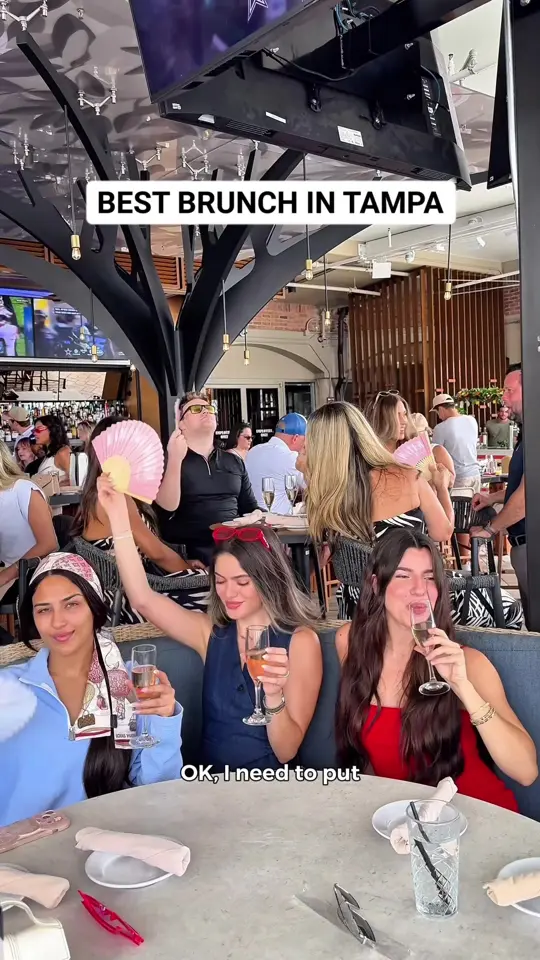 Jackson's Bistro Bar And Sushi in Tampa showing review, visit, event, live music, dj, waterfront views, video by foodbytiana on TikTok