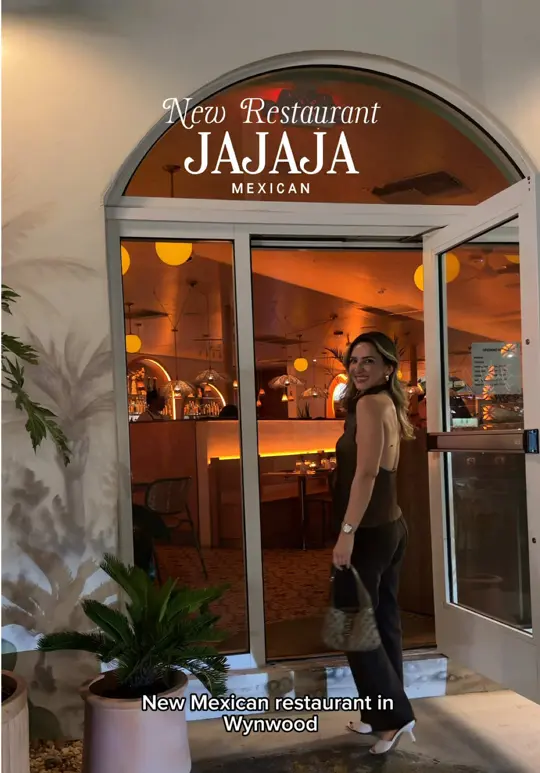  in Florida showing review, visit, vegan mexican food, atmosphere, date night, video by miamiyums on TikTok