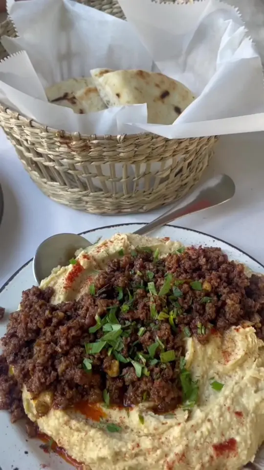 Jass Kitchen Turkish Cuisine in Miami showing live music, restaurant visit, video by thehungrypost on TikTok