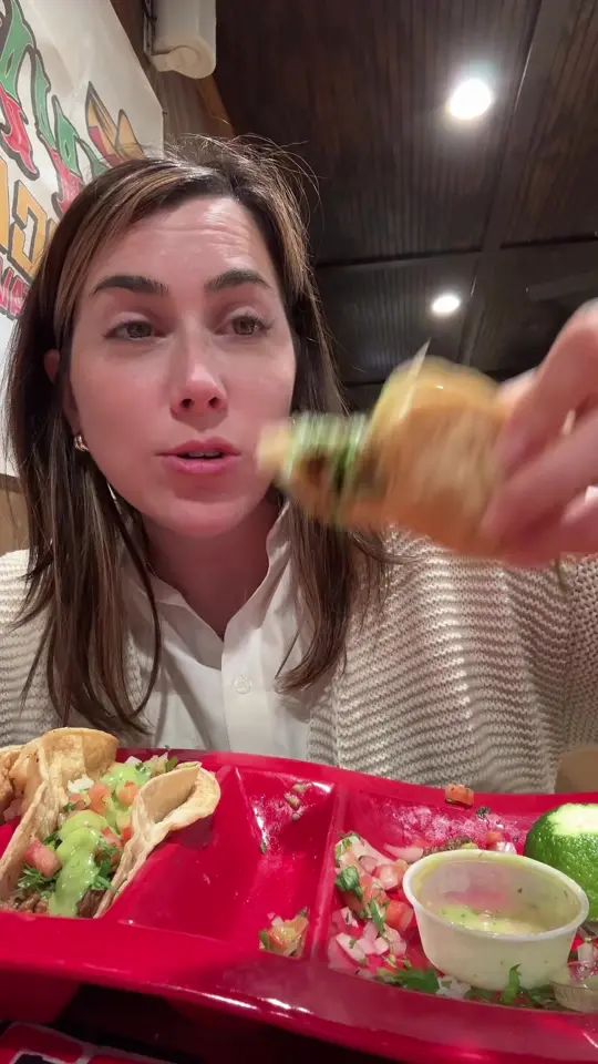 Javi's Mexican Grill & Tavern in Cleveland showing dinner, street tacos, mexican food, video by jennaheats on TikTok
