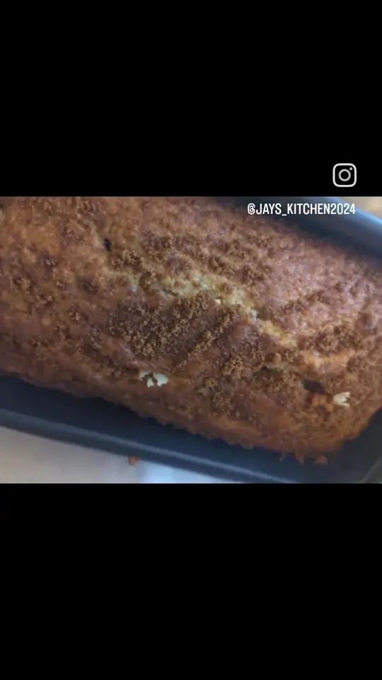 Jay’s Kitchen in Tampa showing coffee cake, dessert, baking, video by jays.kitchen34 on TikTok