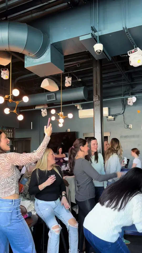 JD’s on Main in Woodstock showing brunch, bottomless mimosa, video by jdsonmain on TikTok