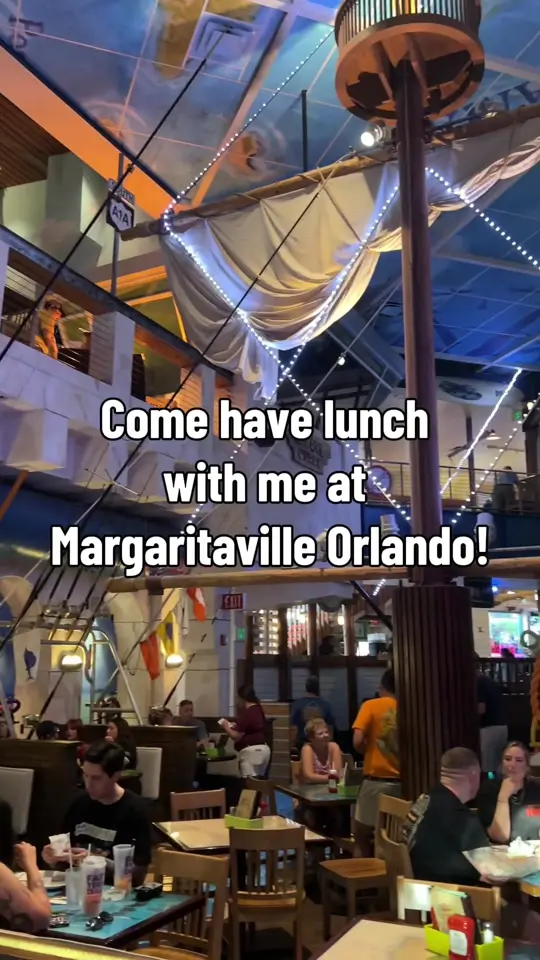 Jimmy Buffett's Margaritaville in Orlando showing lunch, burger, video by friend.like.jenna on TikTok