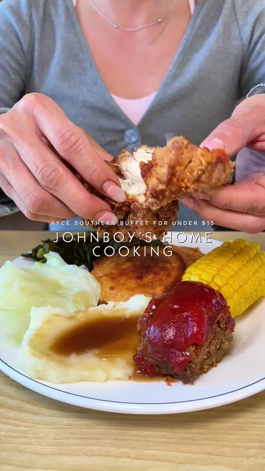 Johnboy's Home Cooking in Marietta showing restaurant, southern buffet, fried chicken, meatloaf, collard greens, peach cobbler, video by eat.tray.love on TikTok