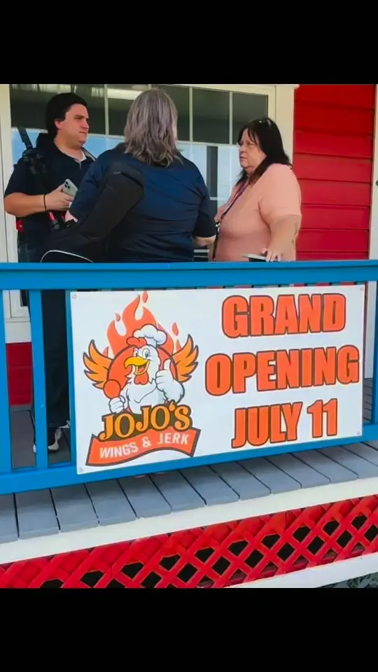 JoJo's Wings & Grill in Sandy Springs showing restaurant opening, jerk chicken, goat, oxtail, macaroni and cheese, wings, video by Killeen Daily Herald on Facebook