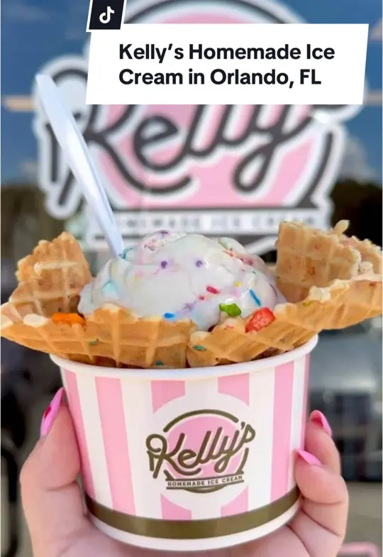 Kelly's Homemade Ice Cream in Orlando showing review, ice cream, monthly flavors, charity event, video by christinainitalia on TikTok