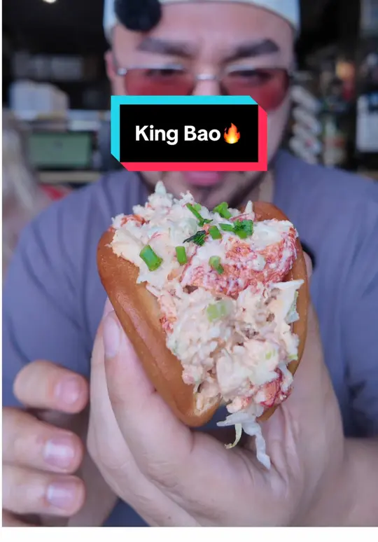 King Bao in Orlando showing restaurant visit, mukbang, bao, video by lostaxeats on TikTok