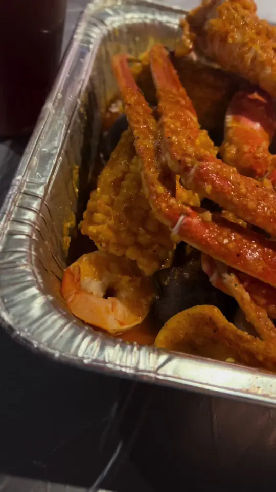 King Cajun Crawfish in Orlando showing review, food, video by thelordandtheladyeats on TikTok