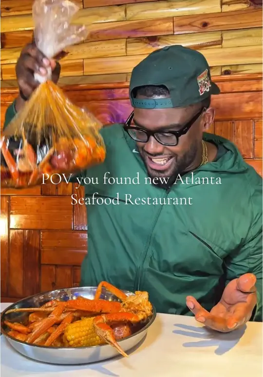 King Claw - Juicy Seafood & Bar in Thomasville showing restaurant, seafood, video by great_eats on TikTok