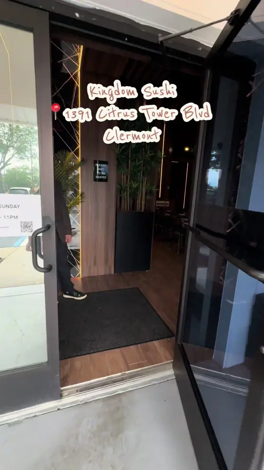 Kingdom Sushi in Clermont showing review, visit, fresh rolls, video by chrystalpalace__ on TikTok