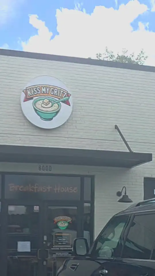 Kiss My Gritz Breakfast House in Fairburn showing breakfast, food, video by themiriamdpollockshow on TikTok