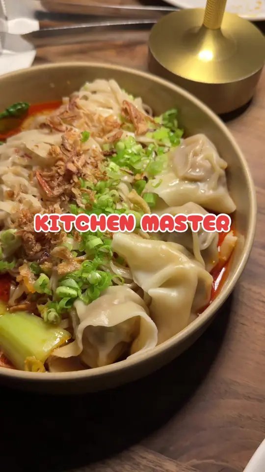 Kitchen Master in Suwanee showing food review, soup dumplings, dintaifung dupe, video by soyannoyed on TikTok