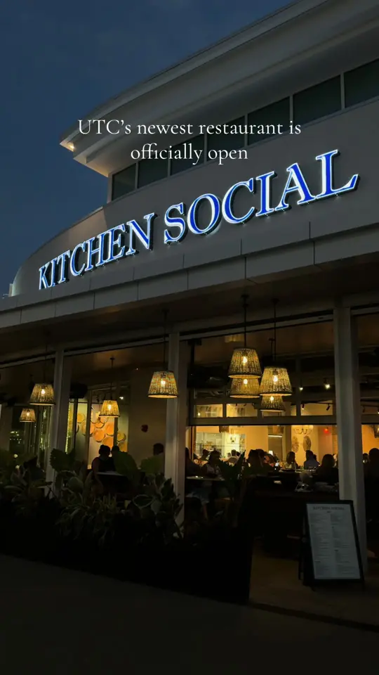 Kitchen Social in Sarasota showing restaurant visit, new restaurant, video by wanderwiththefuentes on TikTok