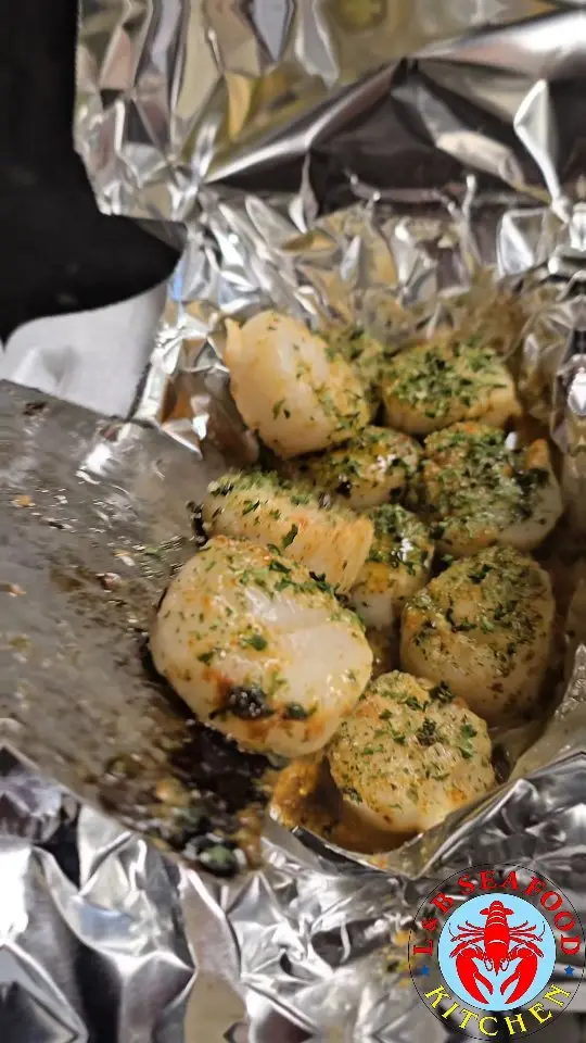 L&B Seafood Kitchen in Dallas showing seafood, burgers, wings, video by L&B Seafood Kitchen Dallas,GA on Facebook