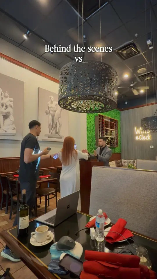 La Bella Luna in Orlando showing atmosphere, behind-the-scenes, entertainment, video by La Bella Luna - Baldwin Park on Facebook