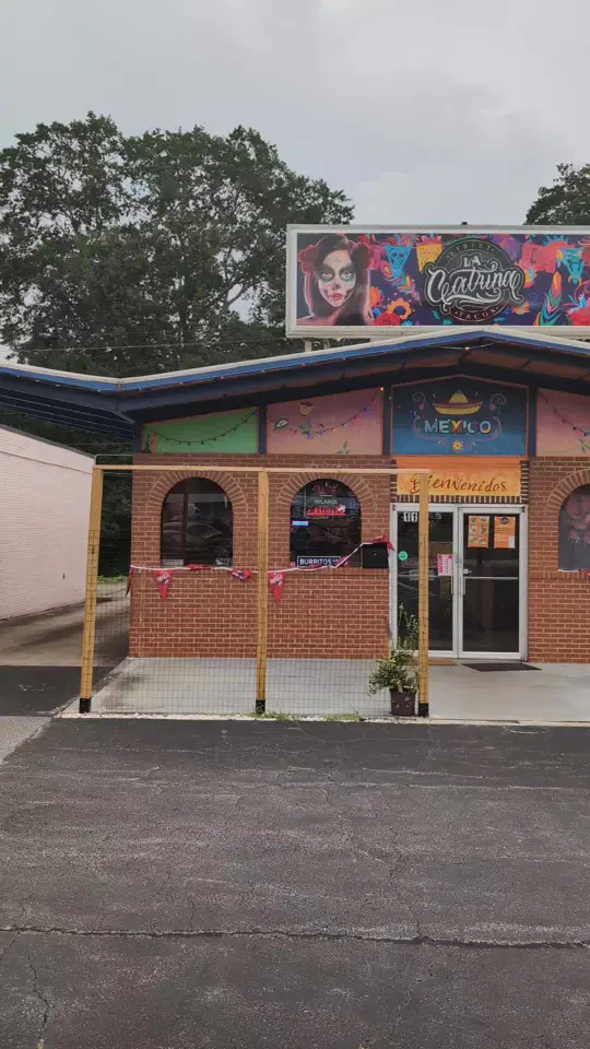 La Catrina Street Tacos in Villa Rica showing food, street tacos, video by adamwnelson on TikTok