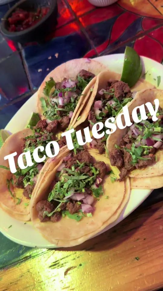 La Herradura Mexican Restaurant in Orlando showing review, steak tacos, video by bennyboh5 on TikTok