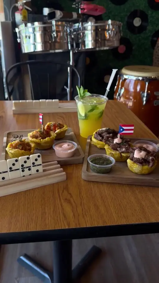 La Historia Restaurant in Kissimmee showing live music, atmosphere, visit, video by lahistoriarest on TikTok