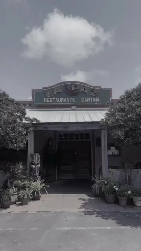 La Paz in Destin showing event, 34th annual cinco de mayo party, live music, cadillac willy live at 6pm, shane curle playing in the dining room, tequila tasting tables, video by La Paz Destin on Facebook