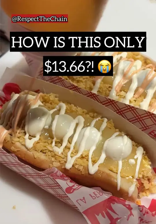 La Perrada Del Gordo in Boca Raton showing food review, hot dog, perro huevon, video by respectthechain on TikTok