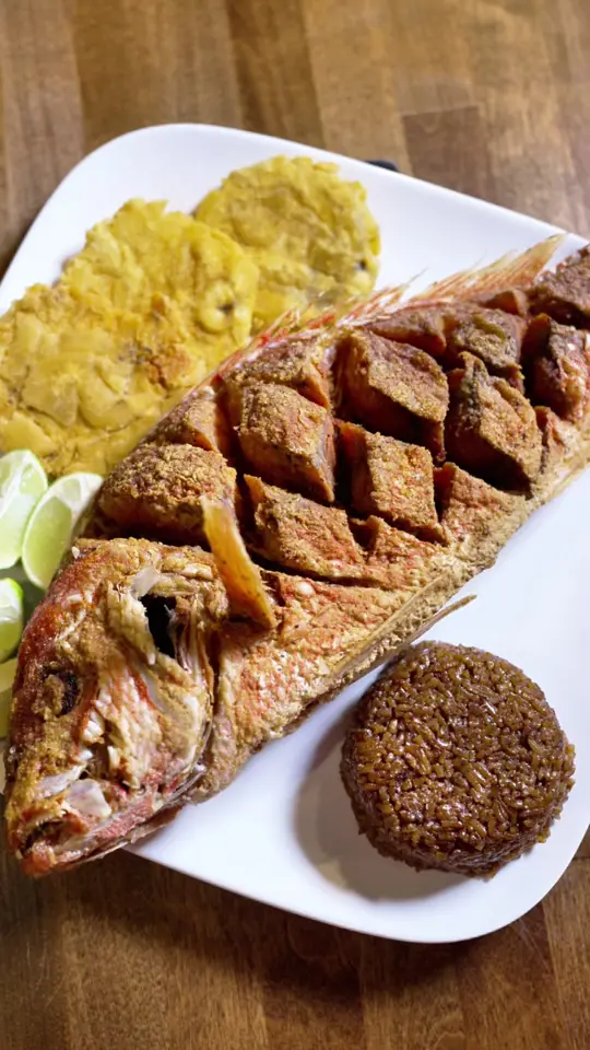 La Ruana Colombian Restaurant in Peachtree Corners showing dish, pargo rojo, video by laruanaatl on TikTok