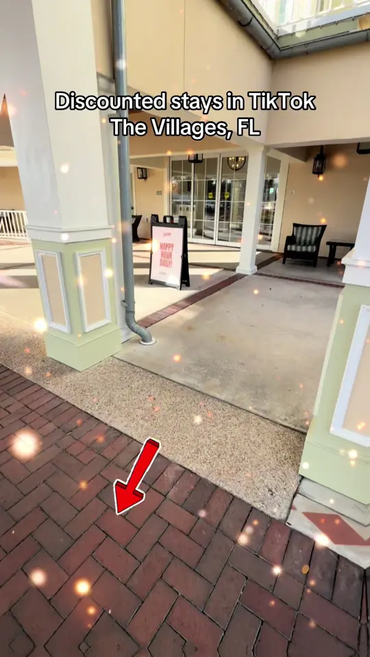 Lake Sumter Landing in The Villages showing live music, atmosphere, review, video by thekapton on TikTok