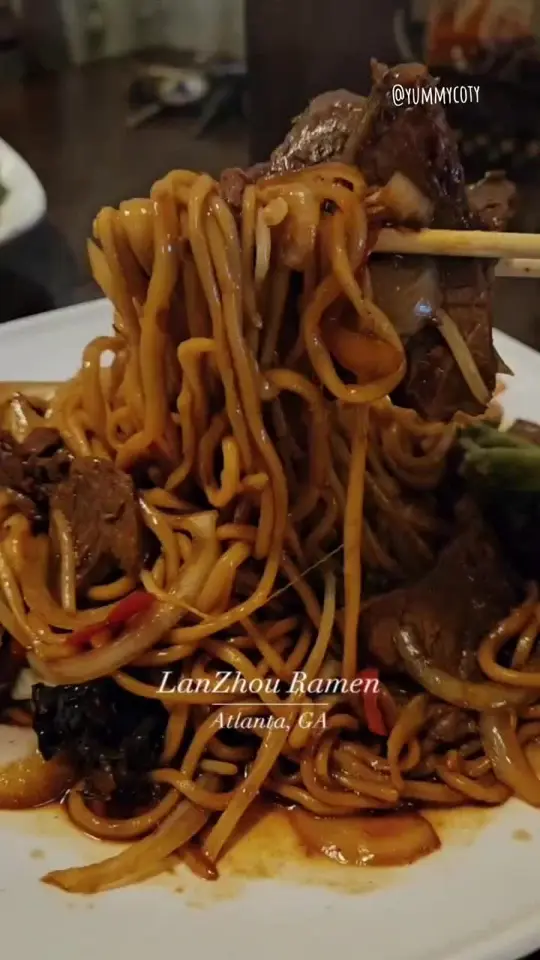 LanZhou Ramen in Doraville showing food, hand-pulled noodles, knife-sliced noodles, restaurant visit, lunch, video by yummycoty on TikTok