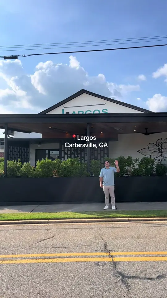 Largos in Cartersville showing restaurant review, shrimp & grits, video by eatswith.em.and.mj on TikTok