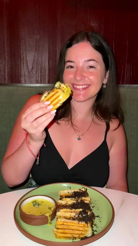 Las' Lap Miami in Miami showing restaurant, miami beach, video by treatyoselfeverywhere on TikTok