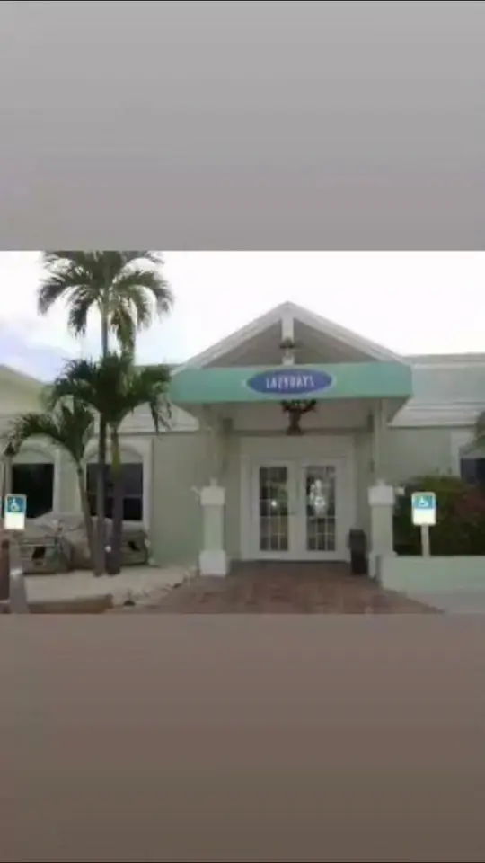 Lazy Days South Restaurant in Marathon showing waterfront dining, fresh local seafood, lazy days style fish, video by Holly Amber Hopkins on Facebook