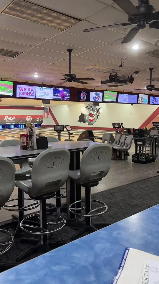Lehigh Lanes in Lehigh Acres showing visit, atmosphere, video by lehigh.lanes on TikTok