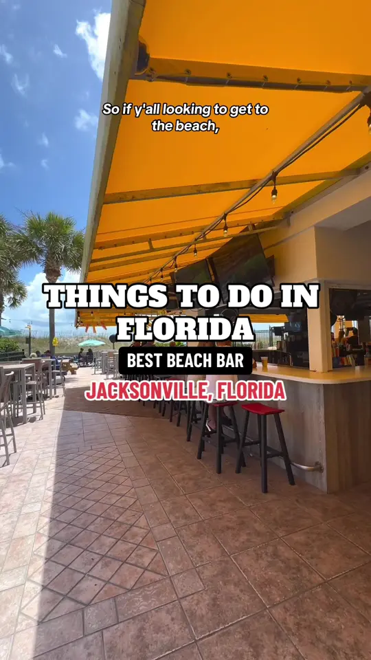 Lemon Bar in Neptune Beach showing review, visit, drink, cocktail, seafood, fried seafood, video by laurynxtravels on TikTok