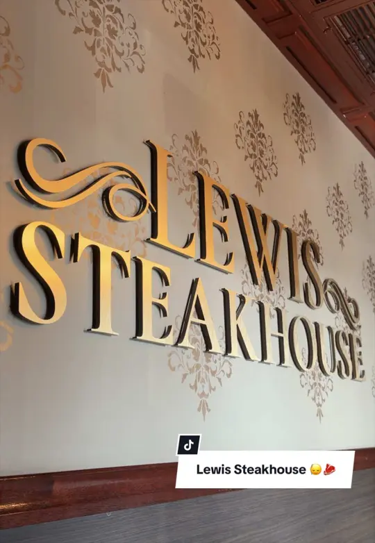 Lewis Steakhouse in Jupiter showing review, visit, prix fixe menu, salad, entree, dessert, video by karacochran6 on TikTok