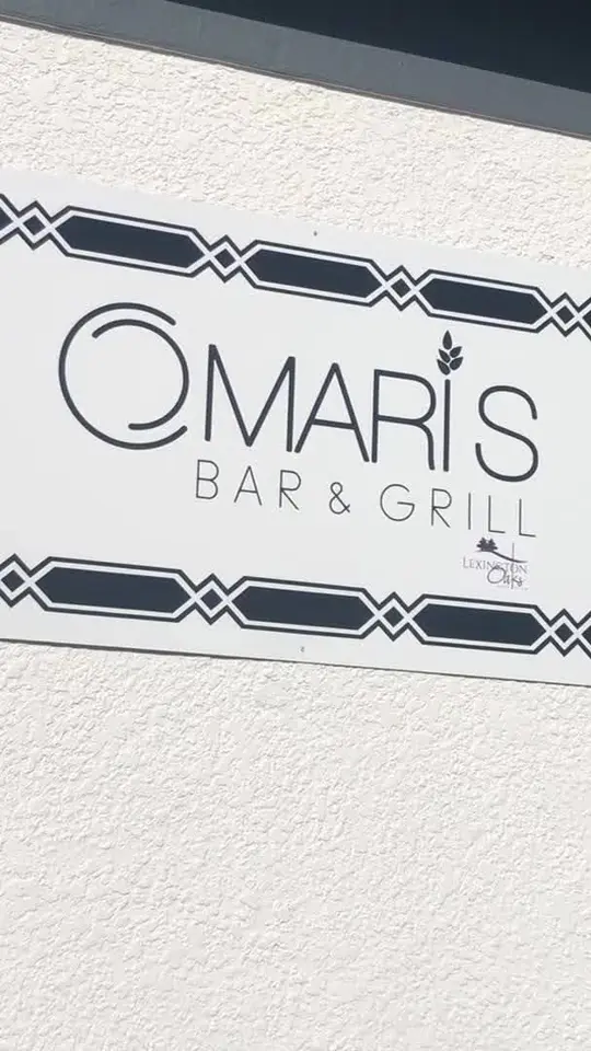 Lexington Oaks Golf Club & Omari’s Bar and Grill in Wesley Chapel showing review, visit, food, cocktail, video by The Laker - Lutz News on Facebook