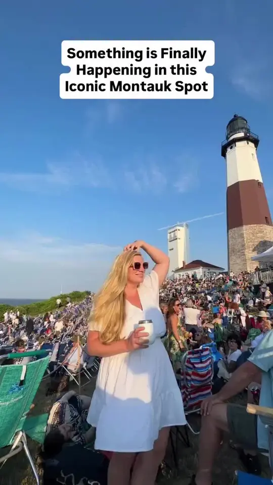 Lighthouse Cafe in Key Biscayne showing review, visit, food, lobster salad, drinks, full bar, video by eastendmermaid on TikTok