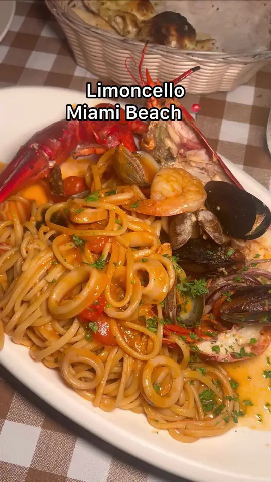 LIMONCELLO Doral in Doral showing review, overall rating, video by sergelato on TikTok