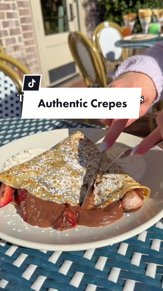 Lisa's Creperie & Cafe in Senoia showing review, authentic crepes, sweet crepes, savory crepes, croissants, pastries, video by itslindseyeaton on TikTok