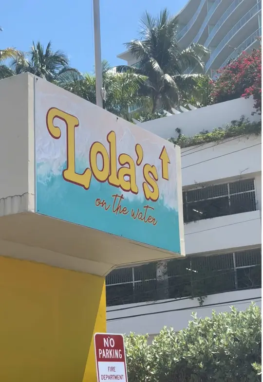 Lola's on the Water in Pompano Beach showing brunch, mimosas, video by bigbrunchbandits on TikTok