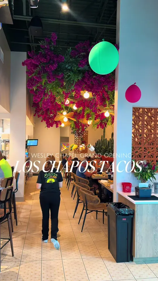 Los Chapos Tacos in Brandon showing restaurant opening, food content, video by therichfoodie on TikTok