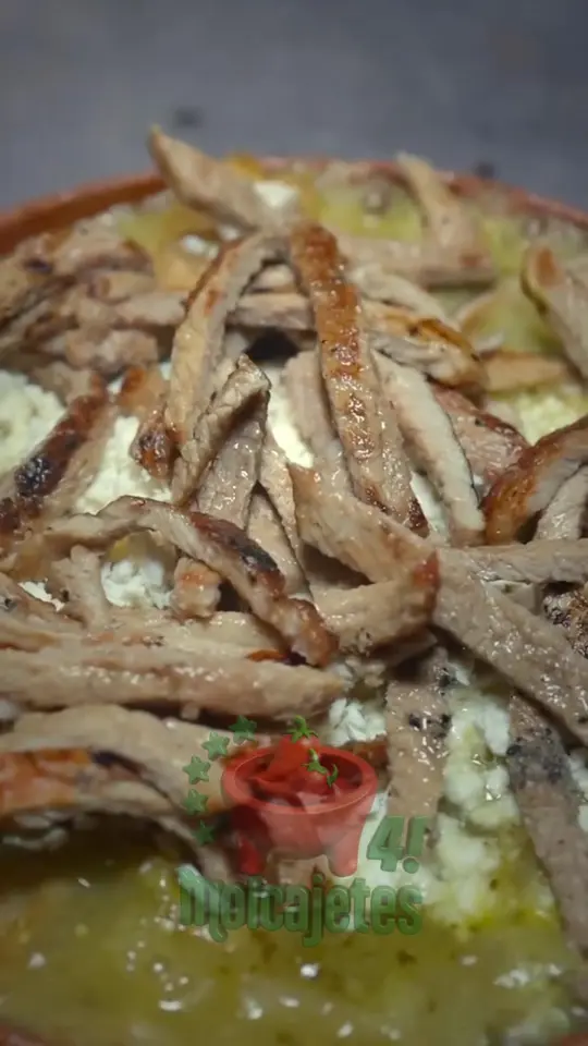 Los Molcajetes in Naples showing food, chilaquiles, video by molcajetesfortmyers on TikTok
