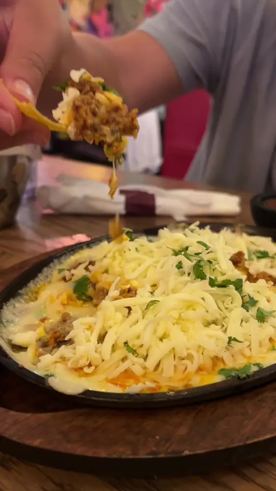 Los Rancheros in Santa Rosa Beach showing food, chori queso, video by mooseeats on TikTok