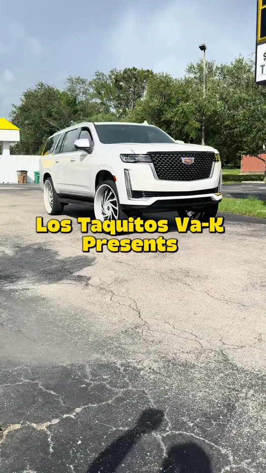 Los Taquitos Mexican Food in Fort Myers showing food truck, tacos, mexican food, video by chapitovlogs239 on TikTok