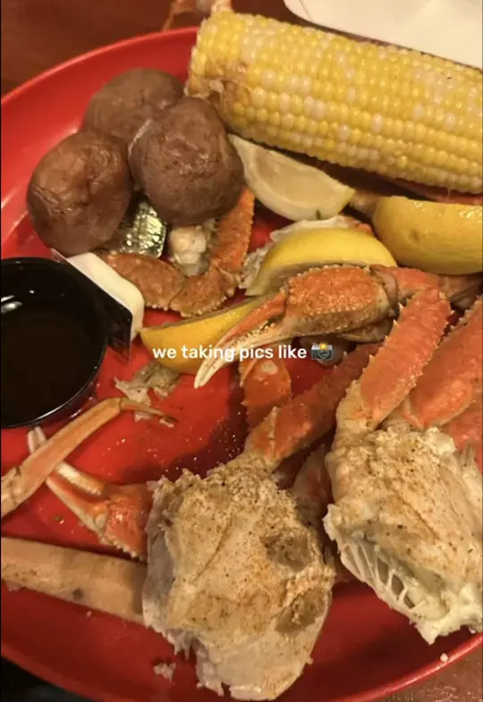 Lulu's Destin in Destin showing food, food, video by jlseward8 on TikTok