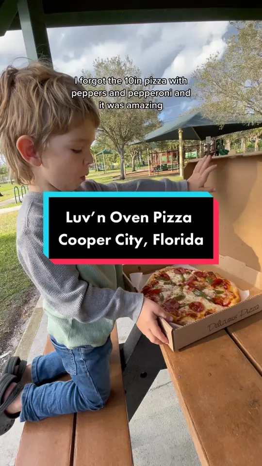 Luv'n Oven Pizza & Pasta in Cooper City showing pizza, pasta, video by theeverywherefamily on TikTok