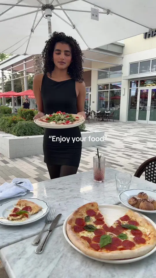Lynora's Italian Restaurant in Palm City showing visit, italian food, video by lynorasrestaurant on TikTok