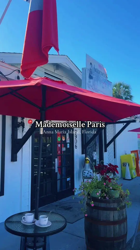 Mademoiselle Paris - French Restaurant & Bakery on TikTok, video by kasia.romanow