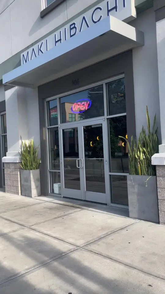 Maki Hibachi in Orlando showing review, visit, video by aolanibianca on TikTok