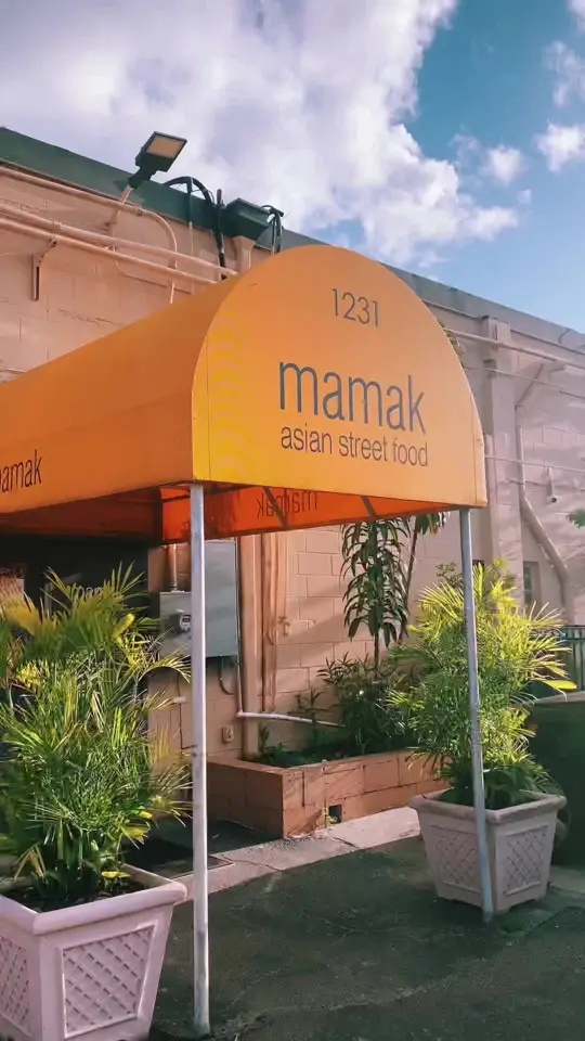 Mamak Asian Street Food in Orlando showing food, mamak asian street food, video by orlandoqueen on TikTok