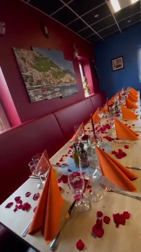 Mamma Mia Italian Restaurant in Boynton Beach showing restaurant, italian food, video by mammamiatornesch on TikTok